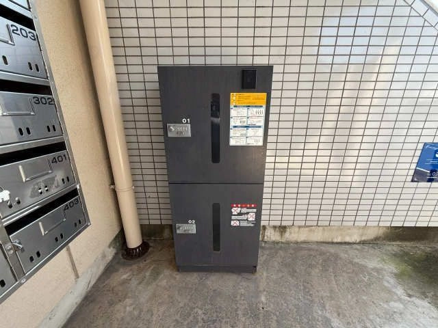 宅配ボックス