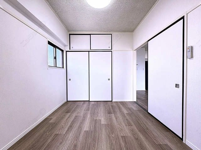 中洋室
