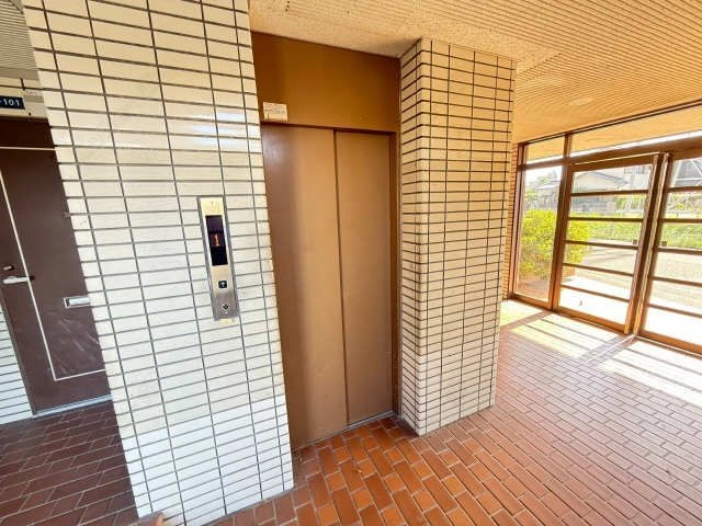 エレベーター