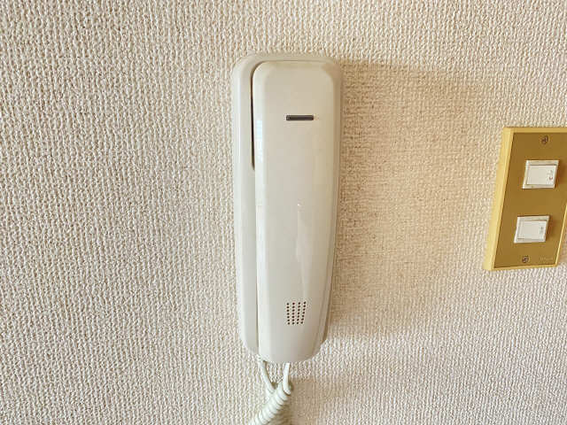 インターホン