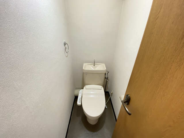 レジデンス内浦 2階 WC