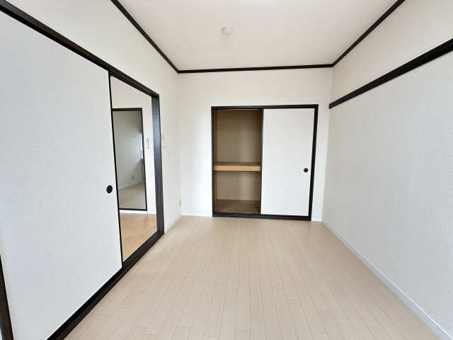 収納（東洋室）