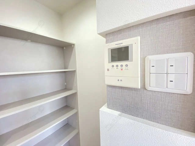 モニター付きインターホン