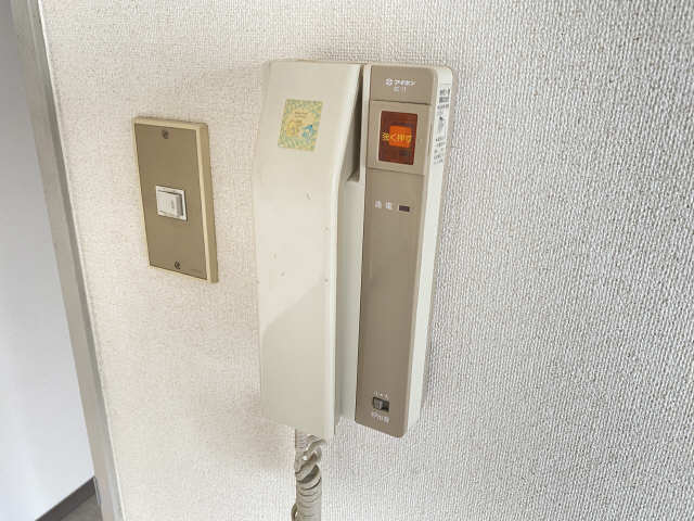 インターホン