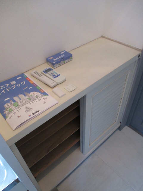 シューズボックス