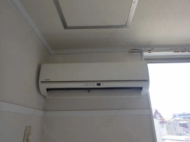 洋室エアコン