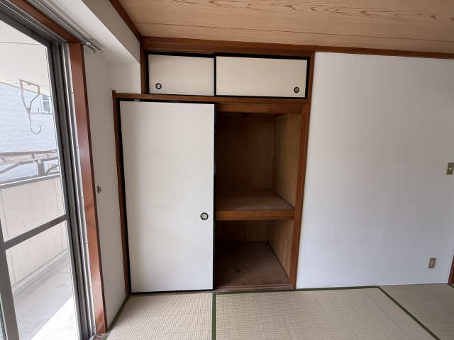 和室収納