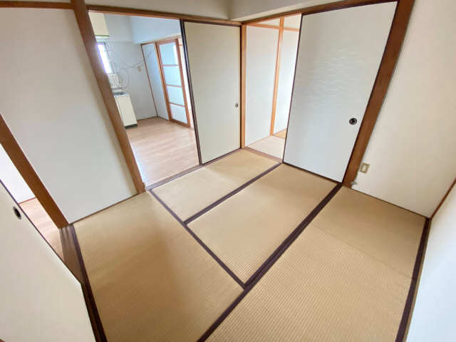 中和室