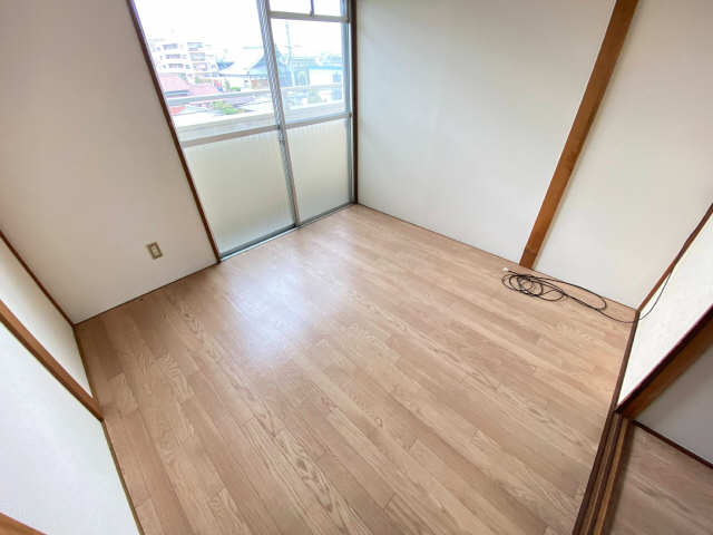 北側洋室