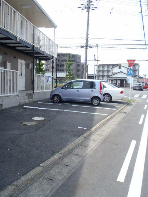 セジュールヤマト 2階 駐車場