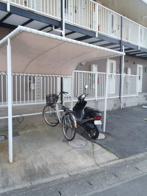 セジュールヤマト 2階 駐輪場