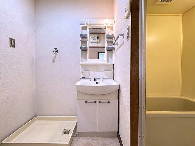 シャワー付洗面台