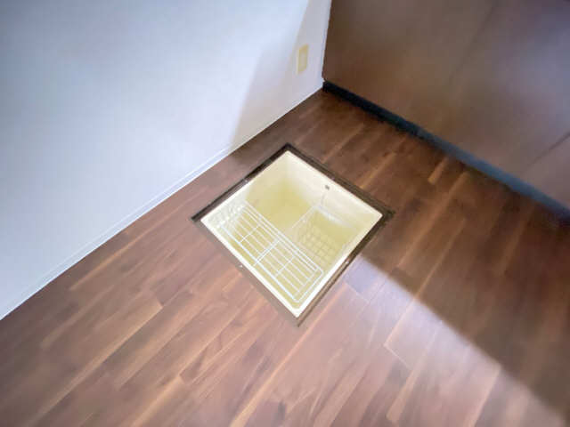 床下収納