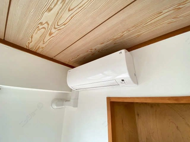 中洋室エアコン