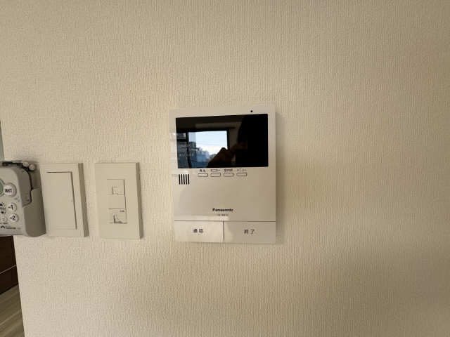 モニター付きインターホン