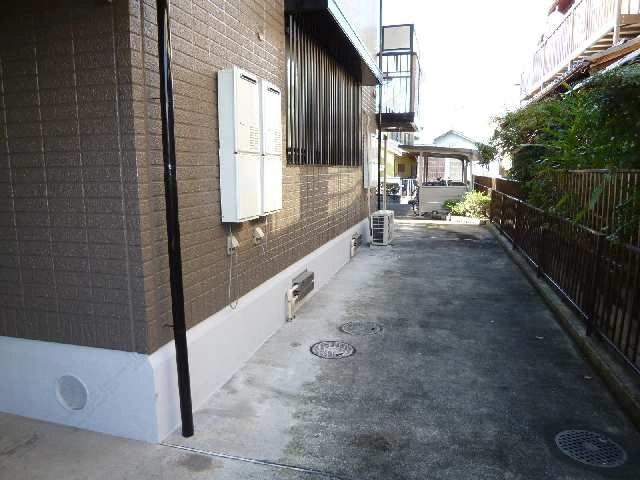 北側通路