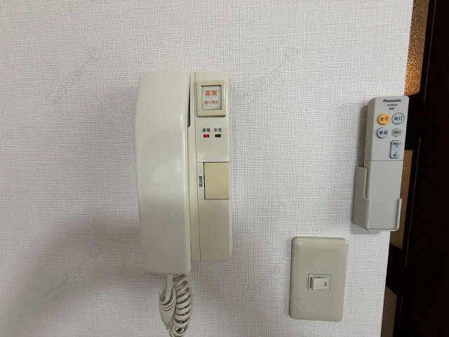 インターホン