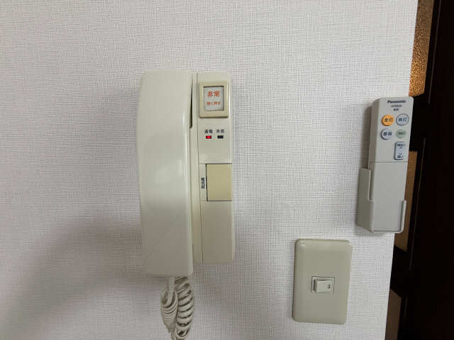 インターホン
