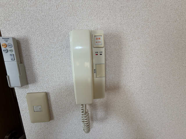 インターホン