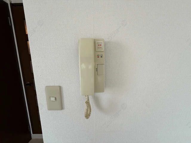 インターホン