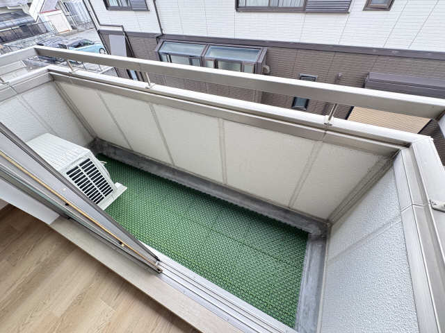２階・バルコニー