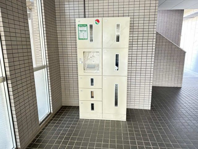 宅配ボックス