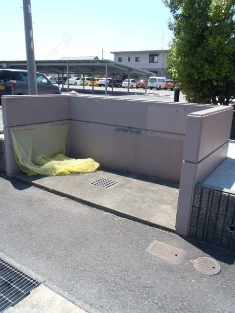 ゴミ置場