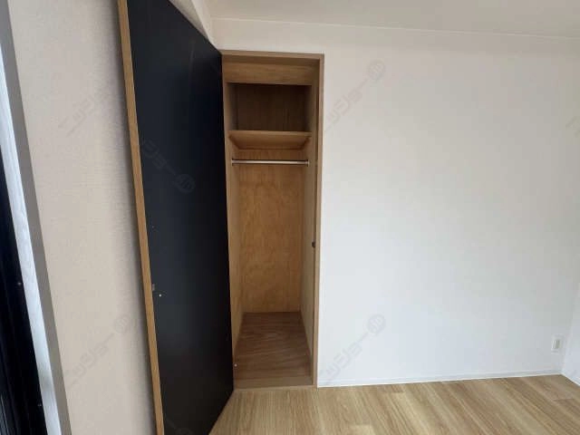洋室収納