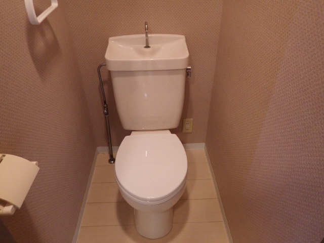 グランド・ティファニー 1階 WC