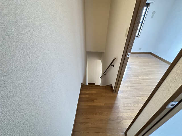 階段（2階）