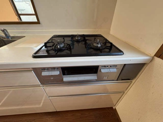 ガスコンロ3口グリル付き