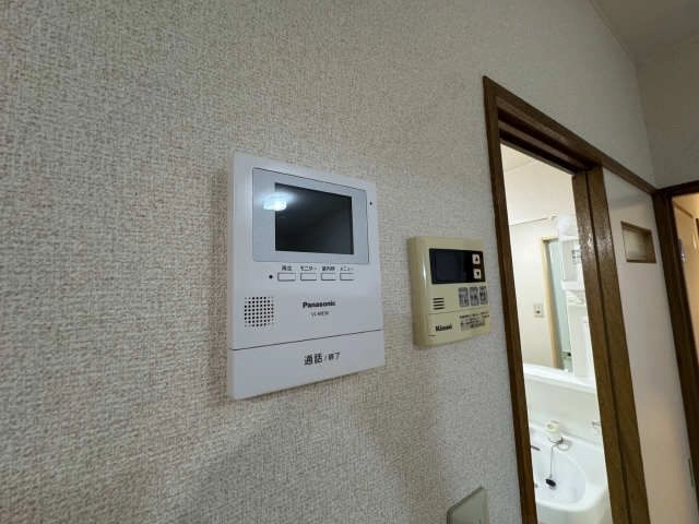 モニター付きインターホン