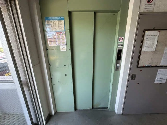 エレベーター