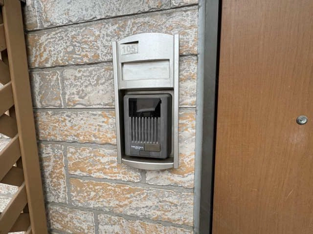 モニター付きインターホン