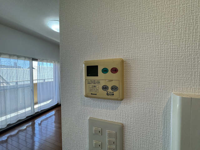 給湯リモコン