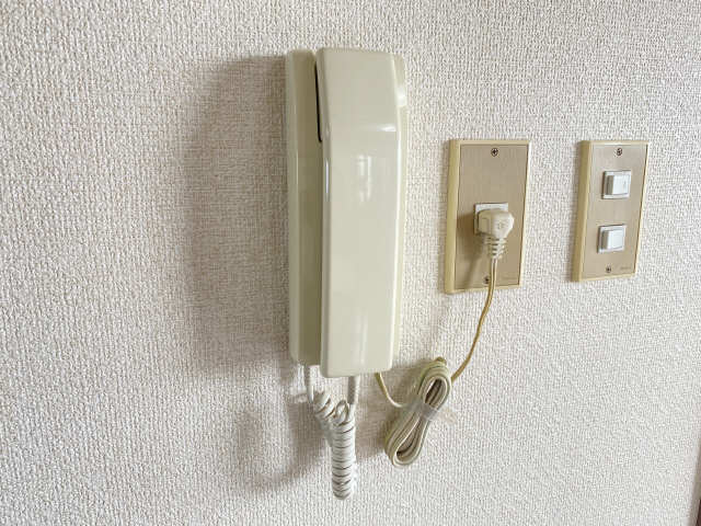 インターホン