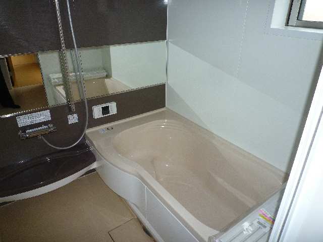 リビアスＢ 1階 浴室