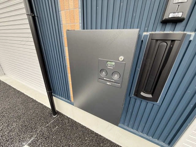 宅配BOX　ポスト