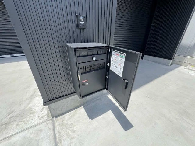 ポスト兼宅配BOX