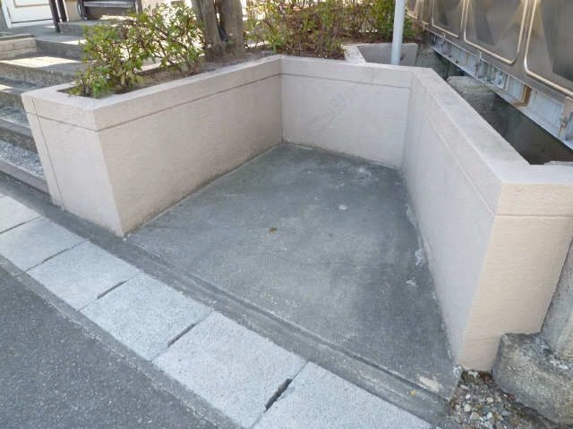 ゴミステーション