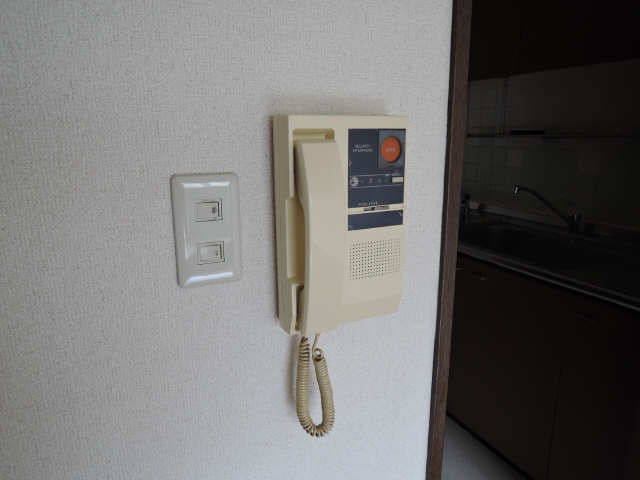 インターホン