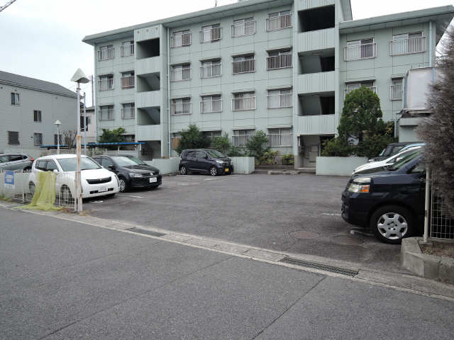 駐車場入り口