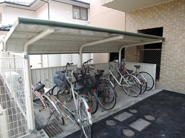 駐輪場２