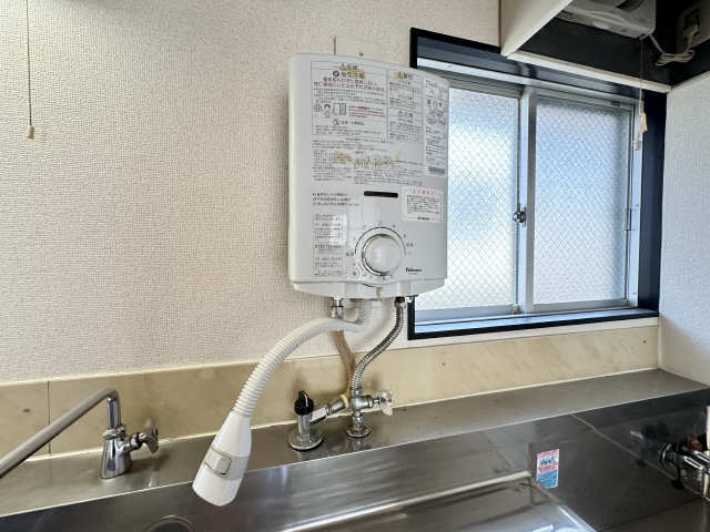 瞬間湯沸かし器