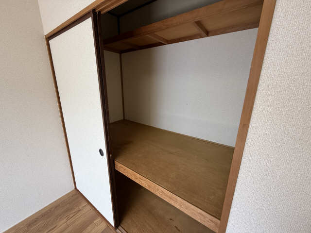 洋室3収納