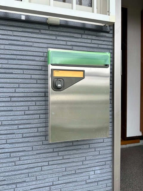 ポスト