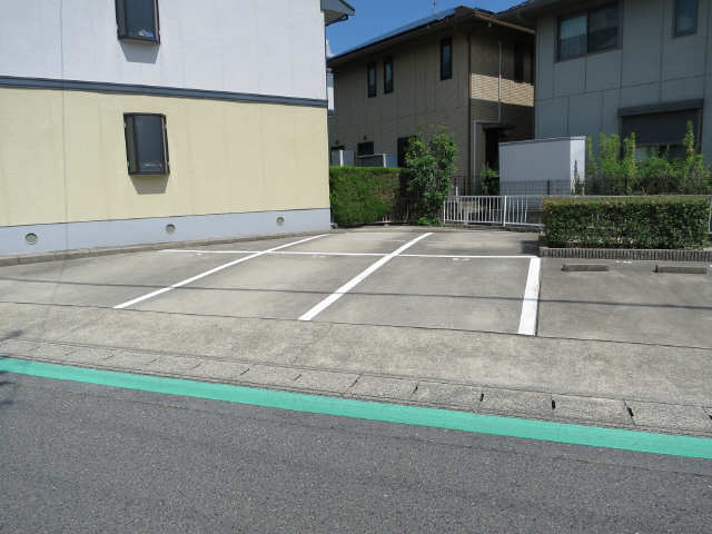 縦列（２台）駐車場