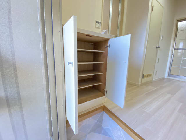 シューズBOX