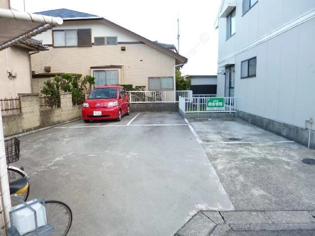 駐車場1