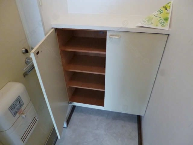シューズボックス